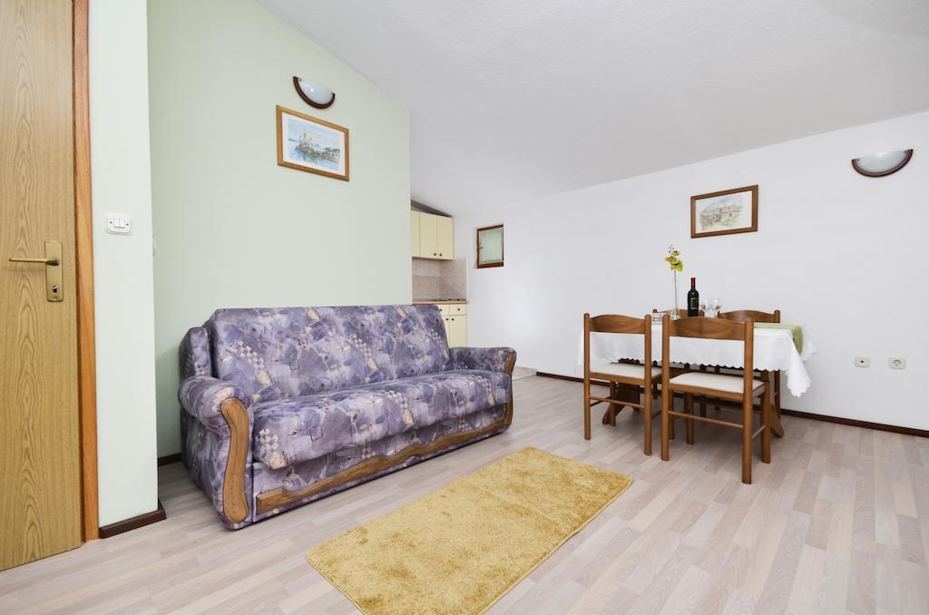 Apartments Ana Baška Voda Habitación foto