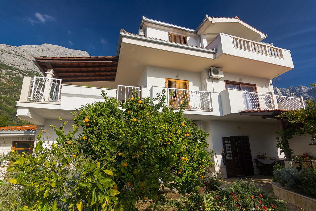 Apartments Ana Baška Voda Exterior foto